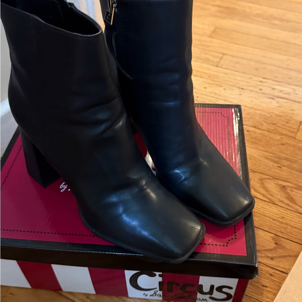 Circus by Sam Edelman Black Ankle Boots